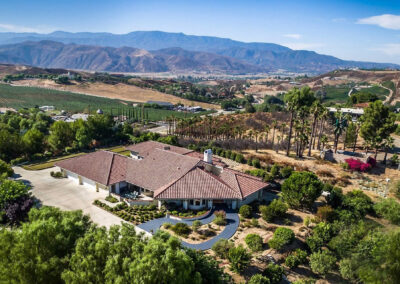 Southern California home with the San Jacinto Mountains in the background, tyler media works, real estate photography
